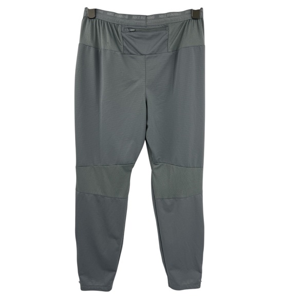 Nike Phenom Men's Dri-FIT Woven Running Pants in a smoke grey Dri-FIT technology - Picture 4 of 11